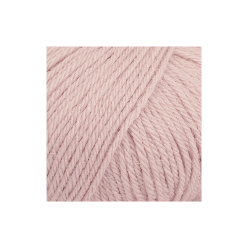 Drops Drops Puna Uni 09 - powder pink Drops Drops Puna Uni 09 - powder pink